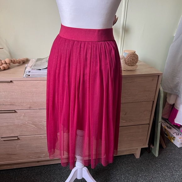 Maroon Red Layered Mesh Pleated Tutu High-Waist Modest Midi Knee-Length Skirt S - Picture 6 of 16